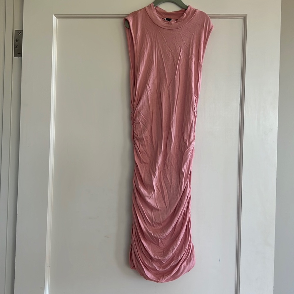 Pink Windsor side scrunch dress